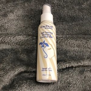 Self-Tanning Bronzing Coconut Milk Spray